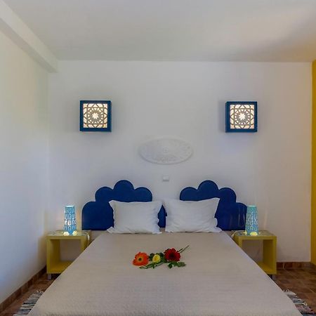Palm Villa Estudios Lagos Extérieur photo